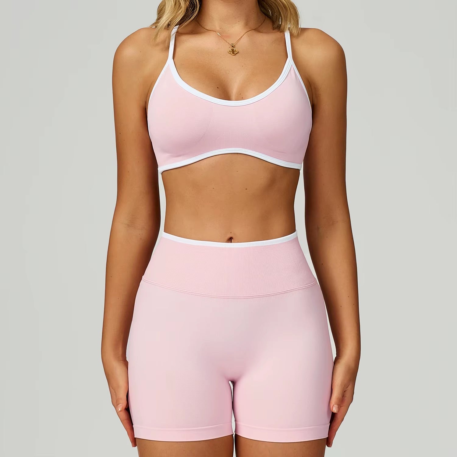 Top com shorts